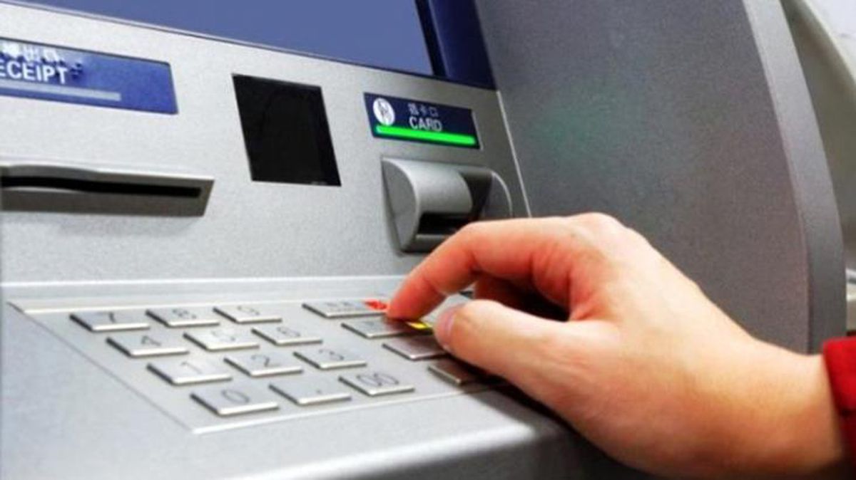 Banka kartı kopyalayan çetelerin sonu gelmiyor! 5 dakika içerisinde 7 bin TL'sinden oldu