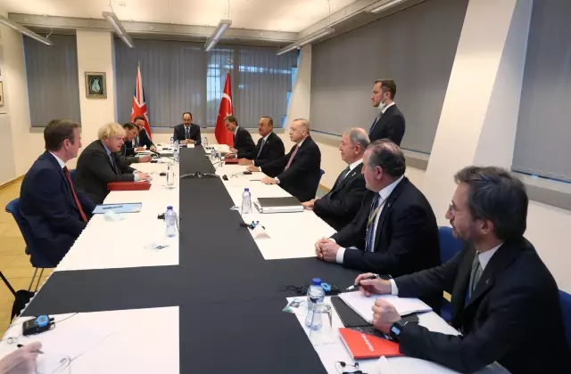 Cumhurbaşkanı Erdoğan, Birleşik Krallık Başbakanı Johnson ile bir araya geldi