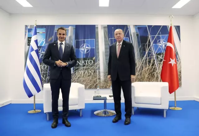 Son dakika! Cumhurbaşkanı Erdoğan'ın, Yunanistan Başbakanı Miçotakis ile görüşmesi başladı Son dakika! Cumhurbaşkanı Erdoğan'ın, Yunanistan Başbakanı Miçotakis ile görüşmesi başladı