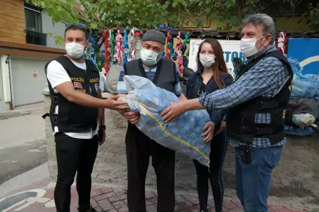 Dede ve torunun engellilere umut olan kapakları bulundu Dede ve torunun engellilere umut olan kapakları bulundu
