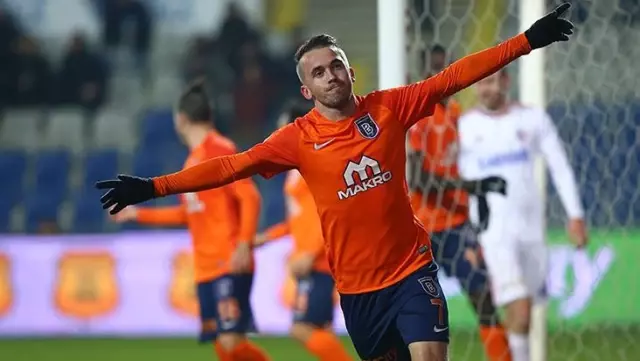 Fenerbahçe, Edin Visca transferini bitirmek için harekete geçiyor Fenerbahçe, Edin Visca transferini bitirmek için harekete geçiyor