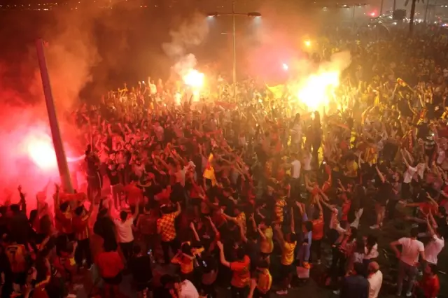 Göztepe 96. yaşını büyük bir coşkuyla kutladı
