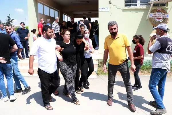 Havuzda boğulan 10 yaşındaki Deniz, gözyaşlarıyla toprağa verildi Havuzda boğulan 10 yaşındaki Deniz, gözyaşlarıyla toprağa verildi