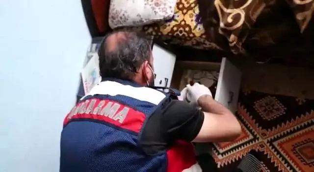 Jandarmadan nefes kesen uyuşturucu operasyonu: 3 ay takip sonucu yakalandılar