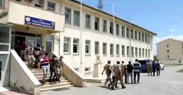 Jandarmadan nefes kesen uyuşturucu operasyonu: 3 ay takip sonucu yakalandılar
