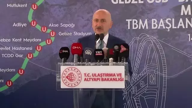 Karaismailoğlu: Kanal İstanbul'un ilk köprüsünün temelini 26 Haziran'da atıyoruz