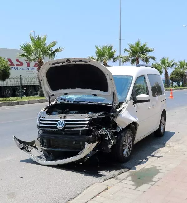 Antalya'daki kazada hayatını kaybeden bisiklet sürücüsü genç kız, Afyonkarahisar'da defnedildi Antalya'daki kazada hayatını kaybeden bisiklet sürücüsü genç kız, Afyonkarahisar'da defnedildi
