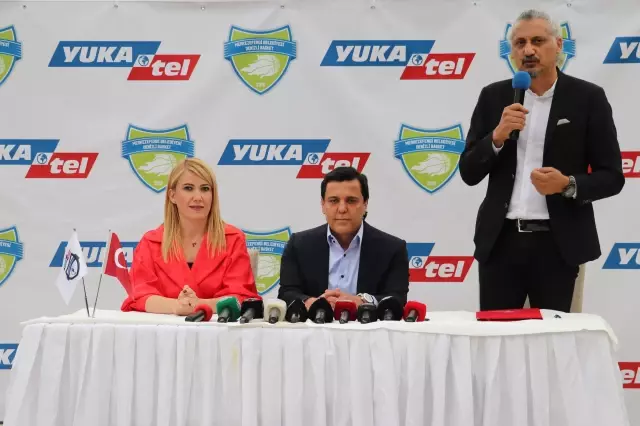 Merkezefendi Belediyesi Denizli Basket'te sponsorluk anlaşması Merkezefendi Belediyesi Denizli Basket'te sponsorluk anlaşması