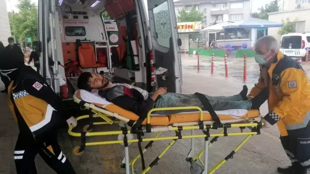 Oto yıkamacıda elektrik akımına kapıldı