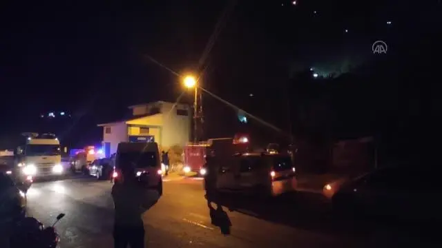 Uçuruma düşen kişi AFAD ve itfaiye ekiplerince kurtarıldı Uçuruma düşen kişi AFAD ve itfaiye ekiplerince kurtarıldı
