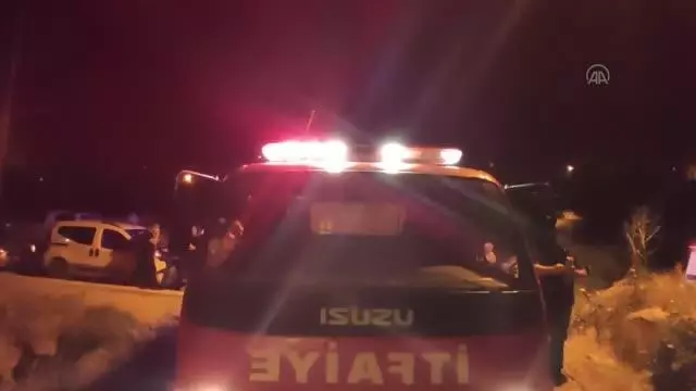 Uçuruma düşen kişi AFAD ve itfaiye ekiplerince kurtarıldı Uçuruma düşen kişi AFAD ve itfaiye ekiplerince kurtarıldı