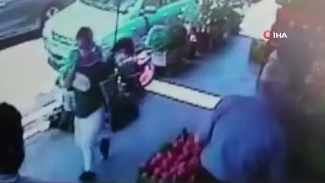 Yarım saatte iki ayrı hırsızlık... O anlar güvenlik kamerasına böyle yansıdı