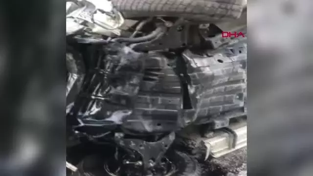 Son dakika gündem: 3 KİŞİNİN ÖLDÜĞÜ KAZADA SÜRÜCÜNÜN SERBEST BIRAKILMASINA TEPKİ Son dakika gündem: 3 KİŞİNİN ÖLDÜĞÜ KAZADA SÜRÜCÜNÜN SERBEST BIRAKILMASINA TEPKİ