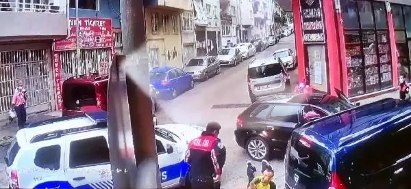 BURSA'DA KOVALAMACA KAZAYLA BİTTİ; 1 POLİS YARALANDI, O ANLAR KAMERADA
