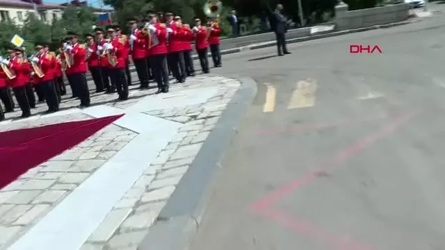 Cumhurbaşkanı Erdoğan, Şuşa'da resmi törenle karşılandı