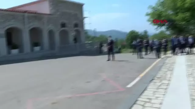Cumhurbaşkanı Erdoğan, Şuşa'da resmi törenle karşılandı