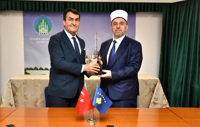 Dündar'dan Kosova'da önemli ziyaretler