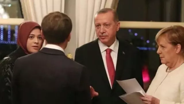 Erdoğan'a NATO zirvesinde eşlik eden Fatima Gülhan Abushanab, Merve Kavakçı'nın kızı çıktı Erdoğan'a NATO zirvesinde eşlik eden Fatima Gülhan Abushanab, Merve Kavakçı'nın kızı çıktı