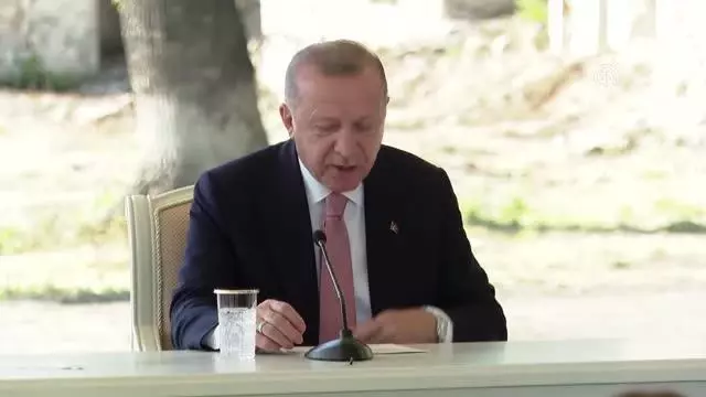 Cumhurbaşkanı Erdoğan, Azerbaycan Cumhurbaşkanı Aliyev ile ortak basın toplantısında konuştu: (1)