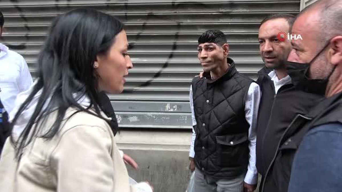 Fenomen Hiko Baba'ya Taksim'de yoğun ilgi