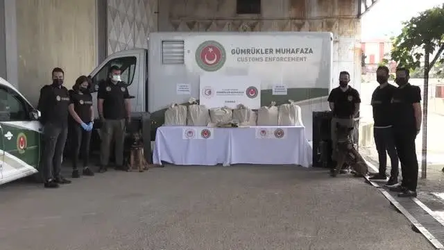 Gümrük muhafaza ekiplerinden Şırnak ve İstanbul'da uyuşturucu operasyonu Gümrük muhafaza ekiplerinden Şırnak ve İstanbul'da uyuşturucu operasyonu
