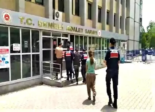 Hırsız sevgililer çaldıkları 70 bin TL'lik kabloyu eritirken yakalandı
