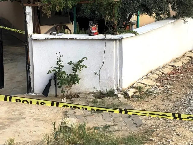 Komşusunu tüfekle öldüren şahıs ardından intihar etti