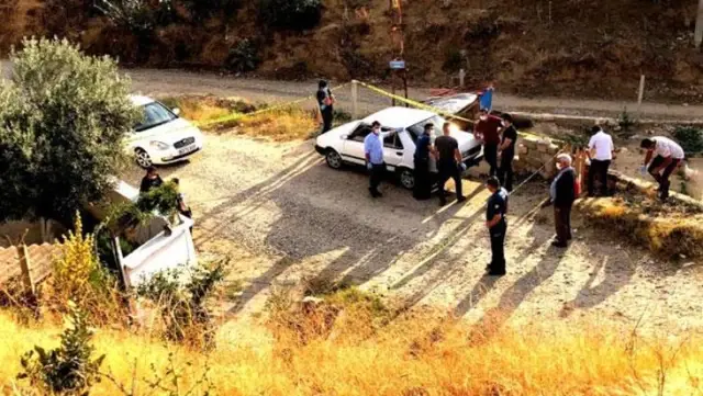 Komşusunu tüfekle öldüren şahıs ardından intihar etti Komşusunu tüfekle öldüren şahıs ardından intihar etti
