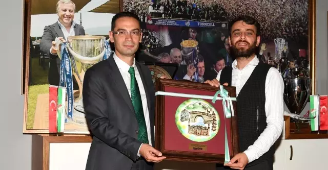 Limak Uludağ Elektrik, Bursaspor Kulübü'nü ziyaret etti