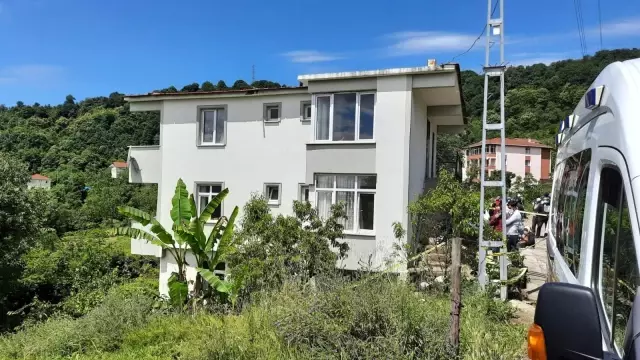 Evinin önünde silahlı saldırıya uğradı, mahalleli kanlar içinde buldu