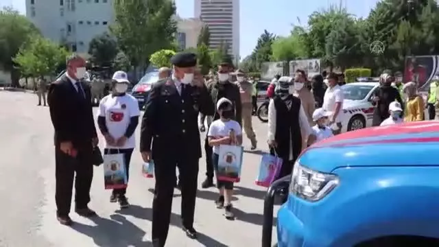Son Dakika | Minik öğrenciler jandarmayı ziyaret etti