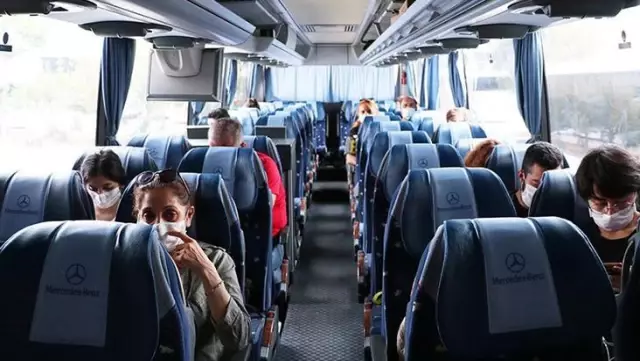Şehirler arası seyahatte yüzde 50 koltuk sınırlamasına yeni düzenleme! Aileler yan yana oturabilecek Şehirler arası seyahatte yüzde 50 koltuk sınırlamasına yeni düzenleme! Aileler yan yana oturabilecek