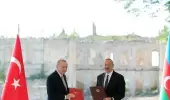 Son Dakika: Cumhurbaşkanı Erdoğan ile Azerbaycan öncüsü Aliyev, iki memleket arasında Şuşa Beyannamesi'ni imzaladı Son Dakika: Cumhurbaşkanı Erdoğan ile Azerbaycan öncüsü Aliyev, iki memleket arasında Şuşa Beyannamesi'ni imzaladı