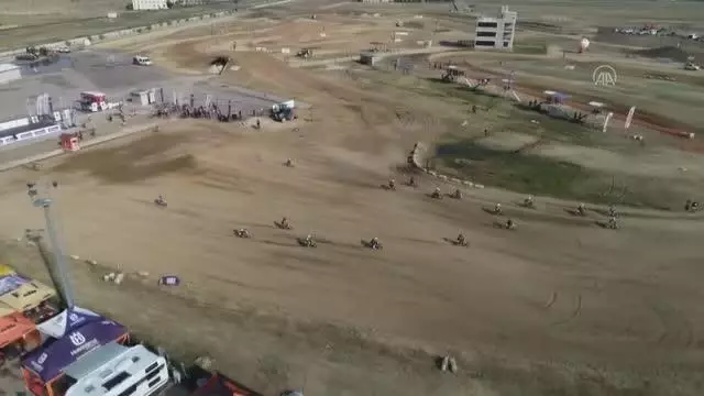 AFYONKARAHİSAR - Afyon Motor Sporları Merkezi'ne Rumen antrenörden övgü AFYONKARAHİSAR - Afyon Motor Sporları Merkezi'ne Rumen antrenörden övgü