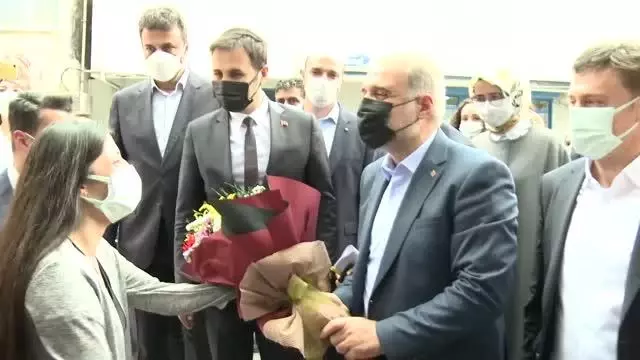 AK Parti İstanbul İl Başkanı Kabaktepe, Bahçelievler ve Bakırköy'de vatandaşlarla buluştu