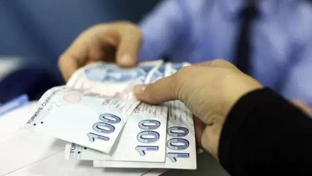 Antalya Büyükşehir Belediye çalışanlarına 3 bin 150 lira promosyon ödemesi yapılacak Antalya Büyükşehir Belediye çalışanlarına 3 bin 150 lira promosyon ödemesi yapılacak