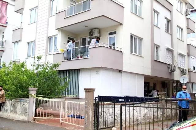 Balkonda halı çırpan kadın beton zemine düşerek feci şekilde can verdi Balkonda halı çırpan kadın beton zemine düşerek feci şekilde can verdi