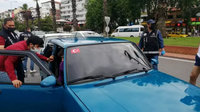 Denetimde araçlar didik didik arandı, ceza yağdı