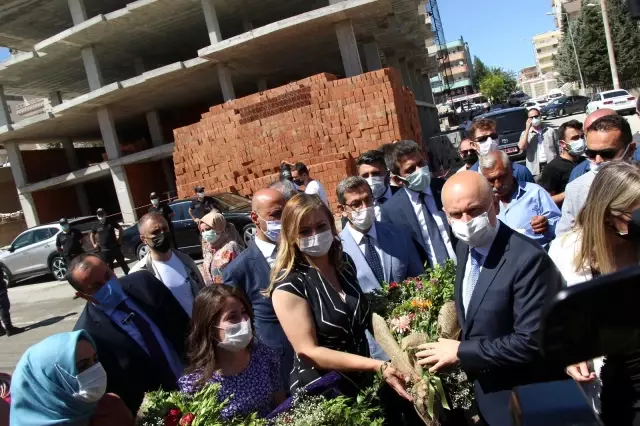 Bakan Karaismailoğlu Mardin'de
