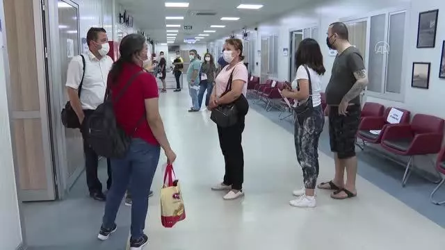 Bakan Koca'nın 'Bu fedakarlıklar unutulmayacak' paylaşımı Sabire Hemşireyi mutlu etti