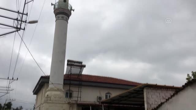 BALIKESİR - Evlerinde ölü bulunan çift, son yolculuklarına birlikte uğurlandı