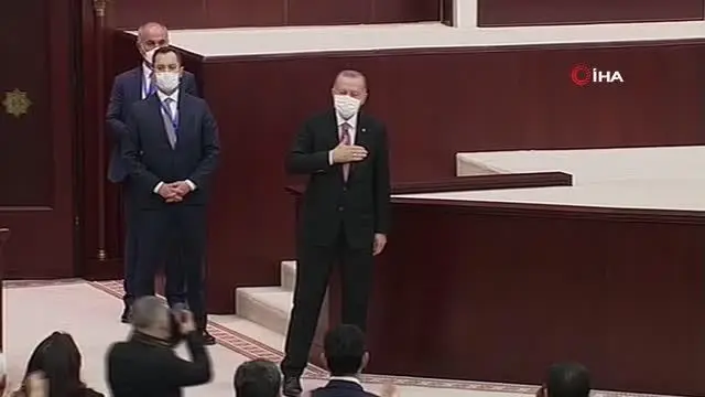 Cumhurbaşkanı Recep Tayyip Erdoğan, Azerbaycan Milli Meclisi'nde yaptığı konuşmada, 'İnşaallah Karabağ'ı yeniden inşa edip yeni bir Karabağ ortaya... Cumhurbaşkanı Recep Tayyip Erdoğan, Azerbaycan Milli Meclisi'nde yaptığı konuşmada, 'İnşaallah Karabağ'ı yeniden inşa edip yeni bir Karabağ ortaya...