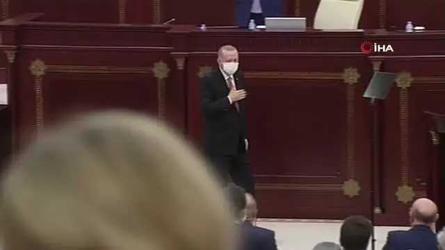 Cumhurbaşkanı Recep Tayyip Erdoğan, Azerbaycan Milli Meclisi'nde yaptığı konuşmada, 'İnşaallah Karabağ'ı yeniden inşa edip yeni bir Karabağ ortaya...