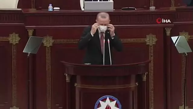 Cumhurbaşkanı Recep Tayyip Erdoğan, Azerbaycan Milli Meclisi'nde yaptığı konuşmada, 'İnşaallah Karabağ'ı yeniden inşa edip yeni bir Karabağ ortaya...