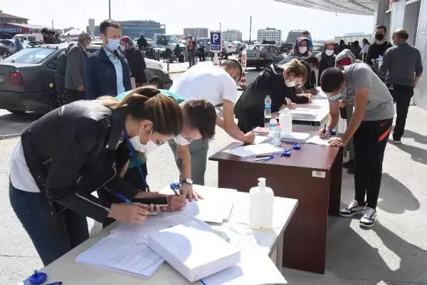 ESKİŞEHİR'DE 1 GÜNDE 23 BİN 150 DOZ AŞI YAPILDI