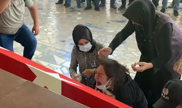 Son dakika... OSMANİYE KAZADA HAYATINI KAYBEDEN POLİS MEMURU TÖRENLE TOPRAĞA VERİLDİ