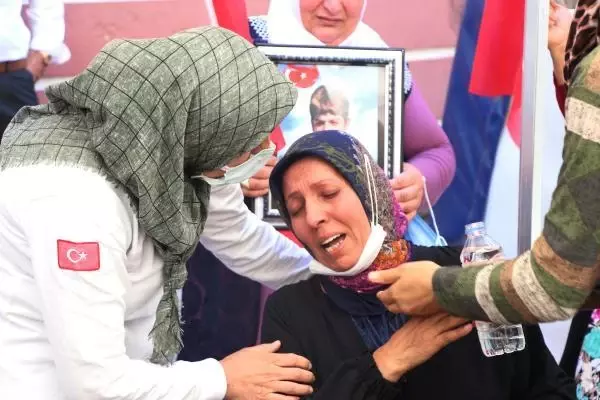 DİYARBAKIR HDP ÖNÜNDEKİ EYLEMDE 653'ÜNCÜ GÜN; AİLE SAYISI 227 OLDU