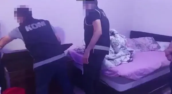 İSTANBUL'DA FETÖ OPERASYONU; MAHREM İMAM YAKALANDI