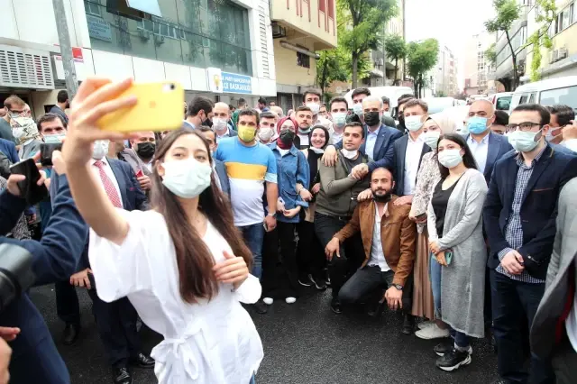 AK Parti İstanbul İl Başkanı Kabaktepe, Bahçelievler ve Bakırköy'de vatandaşlarla buluştu
