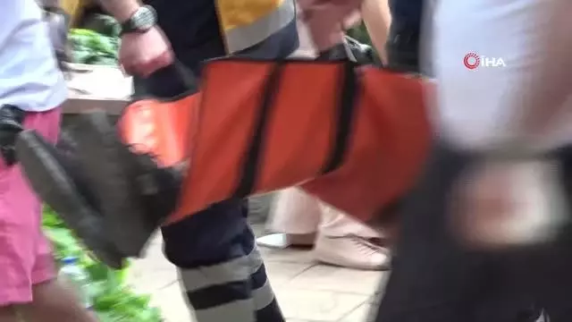 Kırık cam şişeyle sağlık çalışanına saldıran sanık tahliye edildi Kırık cam şişeyle sağlık çalışanına saldıran sanık tahliye edildi
